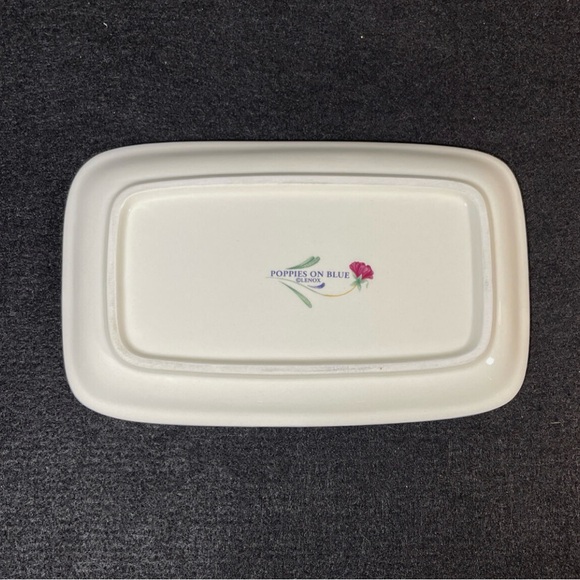 Vintage Leno poppies on blue butter Dish - Picture 9 of 12